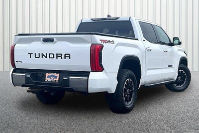 2022 Toyota Tundra 4WD SR5