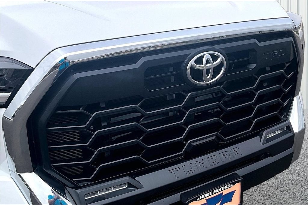 2022 Toyota Tundra 4WD SR5