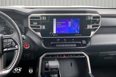 2022 Toyota Tundra 4WD SR5