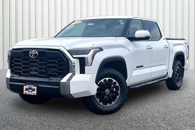 2022 Toyota Tundra 4WD SR5