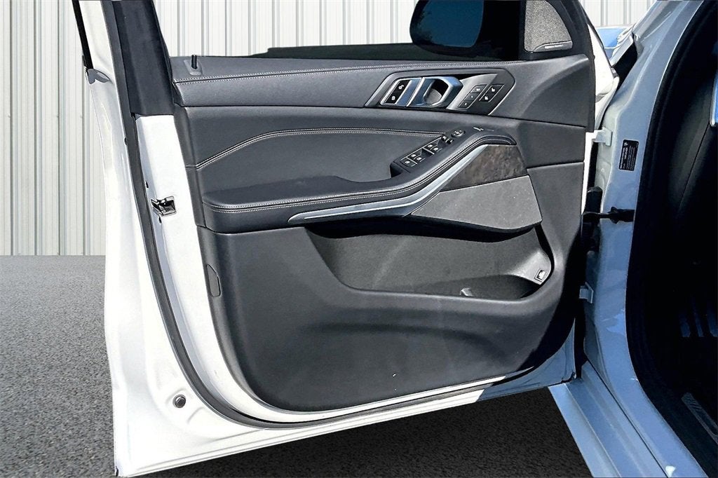 2022 BMW X5 xDrive45e