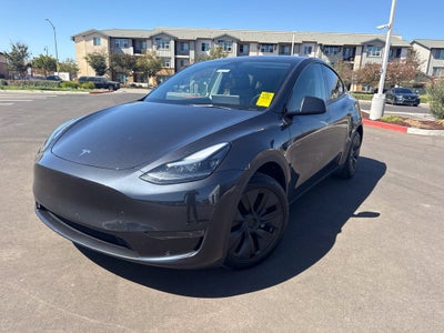 2025 Tesla Model Y Long Range