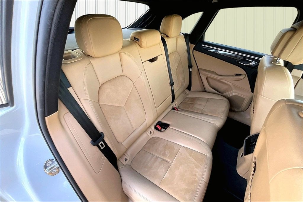 2018 Porsche Macan 4DR SUV AWD