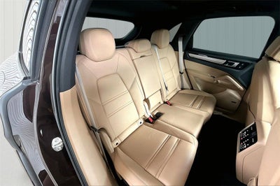 2023 Porsche Cayenne S