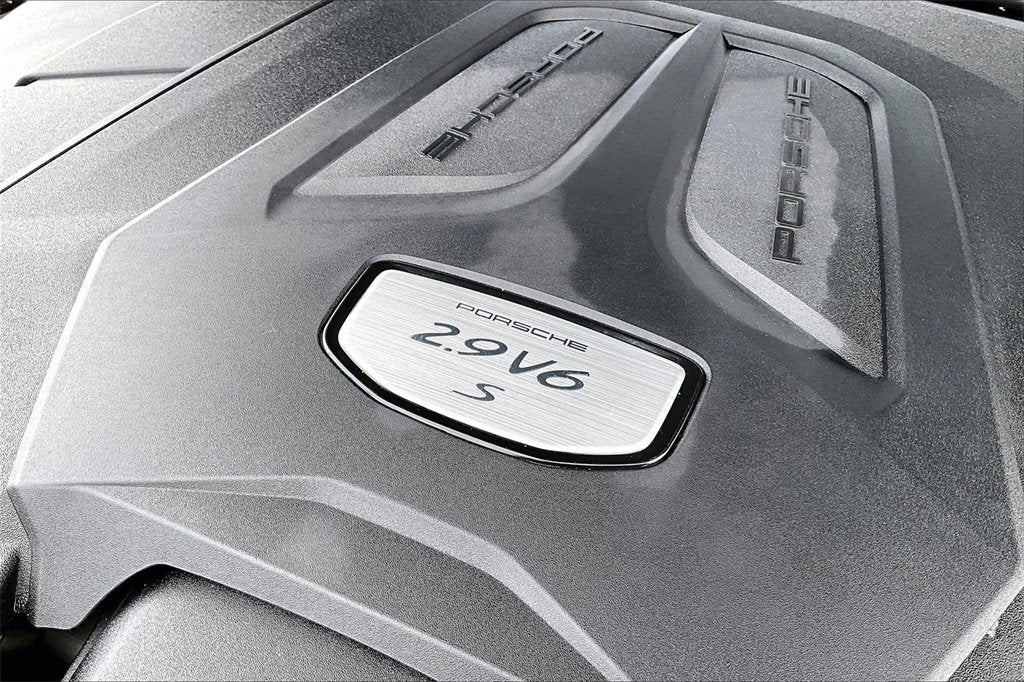 2023 Porsche Cayenne S